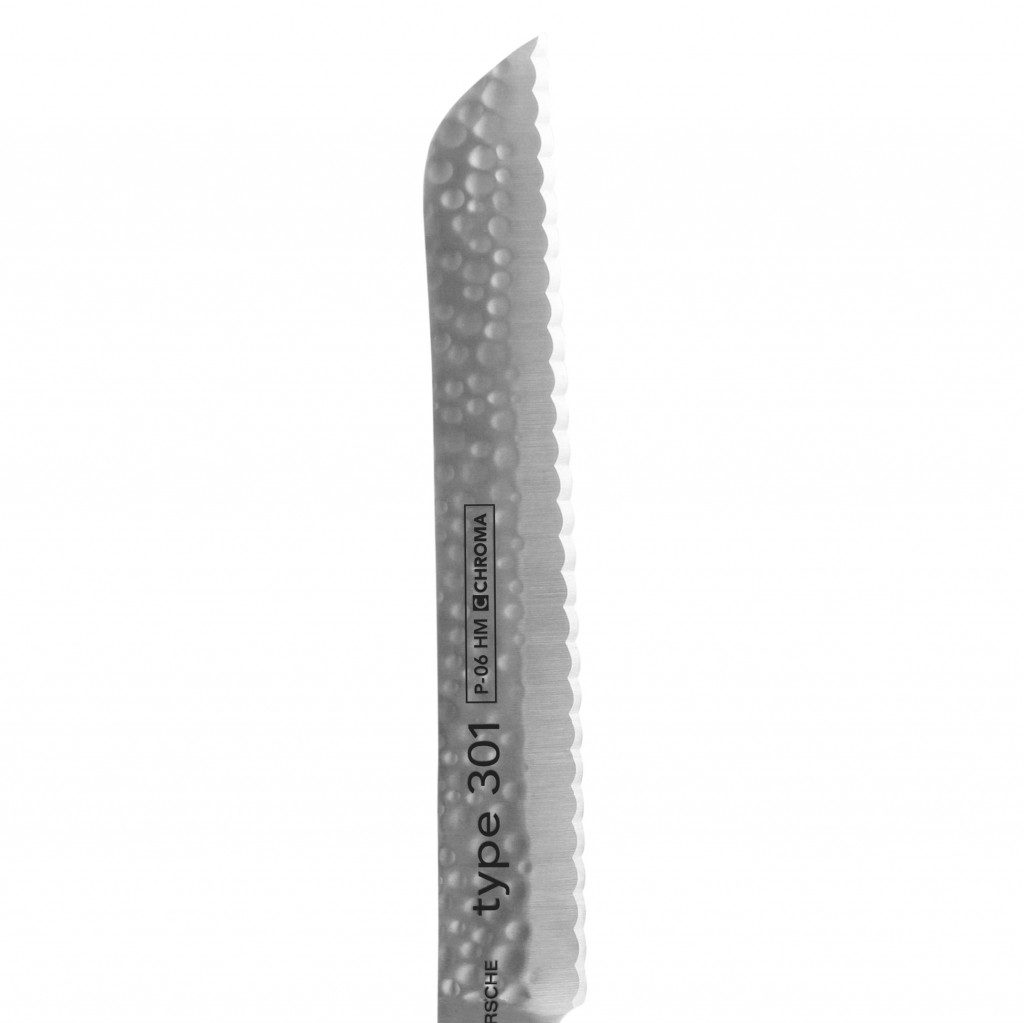 P-06 HM CHROMA type 301 Brotmesser mit Hammerschlagoptik