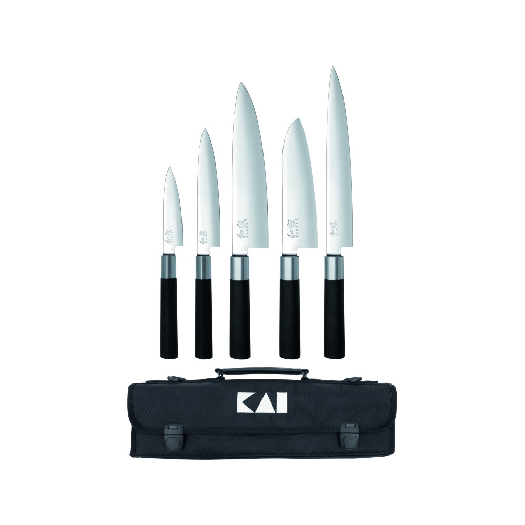 KAI Wasabi Black Europa Set: 6 Messer + Messertasche